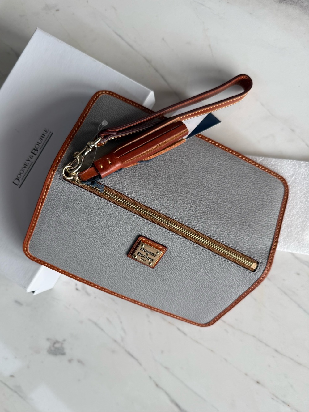 New Dooney & Bourke Kirby Tatum Leather Wristlet Wallet Clutch - Picture 12 of 16
